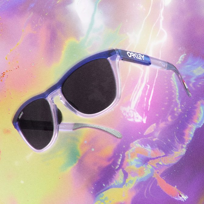 Oakley X Fortnite™ Brite Bomber Frogskins™ Range