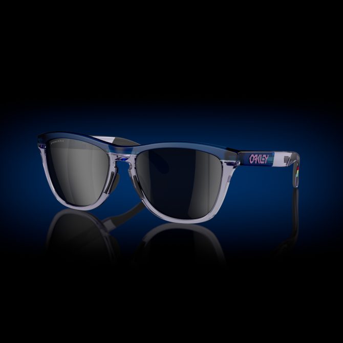 Oakley X Fortnite™ Brite Bomber Frogskins™ Range - Image 4