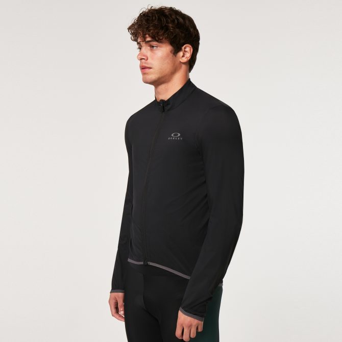 Endurance Packable Wind Jacket - Image 2