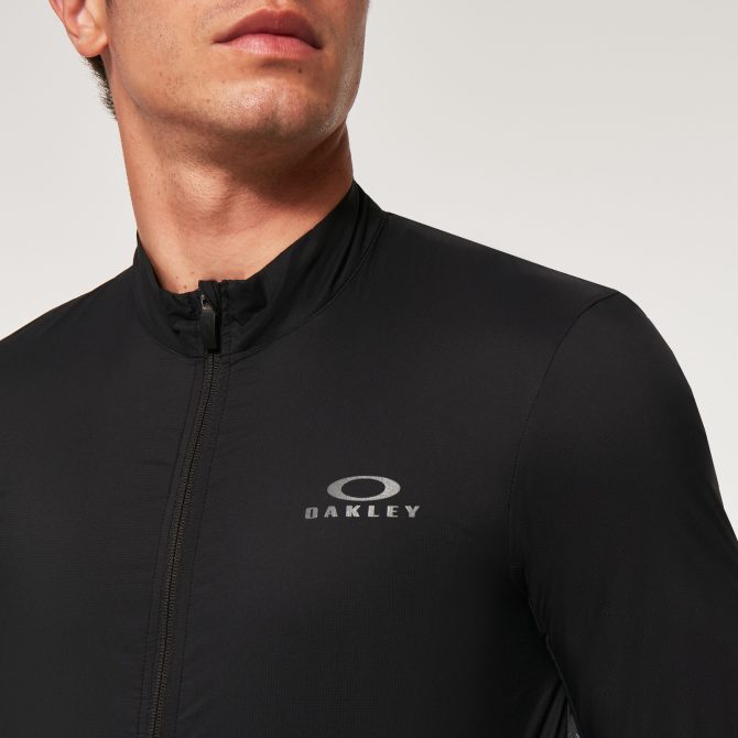 Endurance Packable Wind Jacket - Image 7
