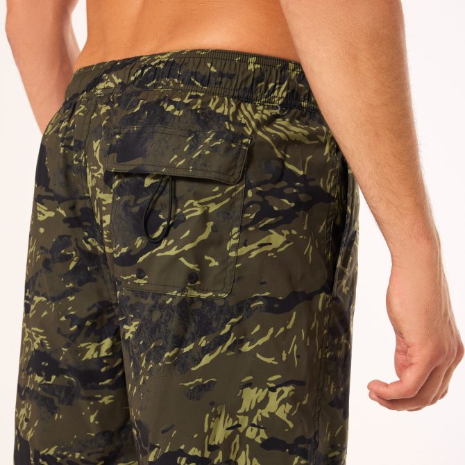 Camo H2O Rc 18" Beachshort - Image 6