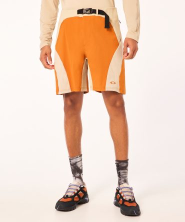 Latitude Arc Short
