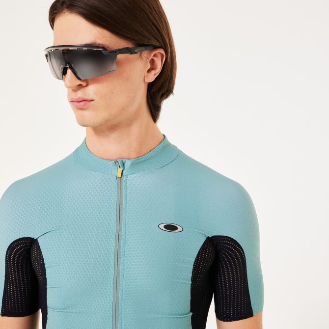 Endurance Ultra Vented Jersey - Image 4