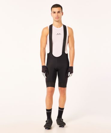 Off Grid Cargo Bib Short