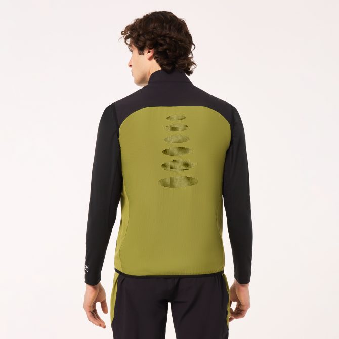 Elements Vest - Image 4