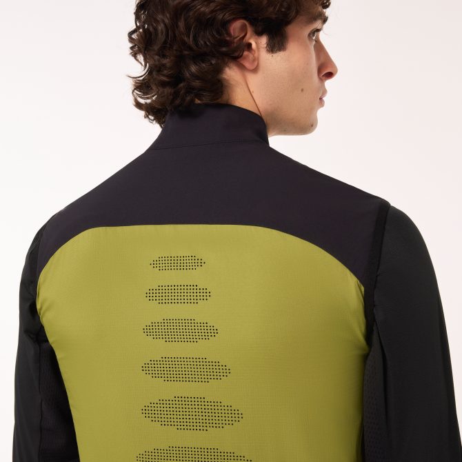 Elements Vest - Image 6