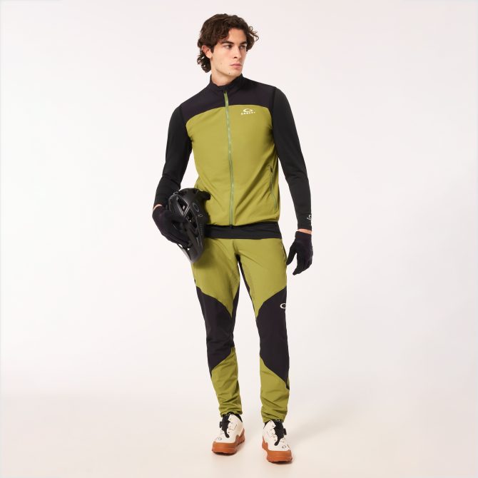 Elements Vest - Image 8