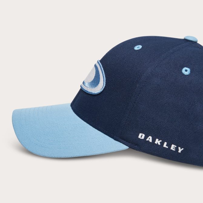 Oakley Alumni Cap - Image 3